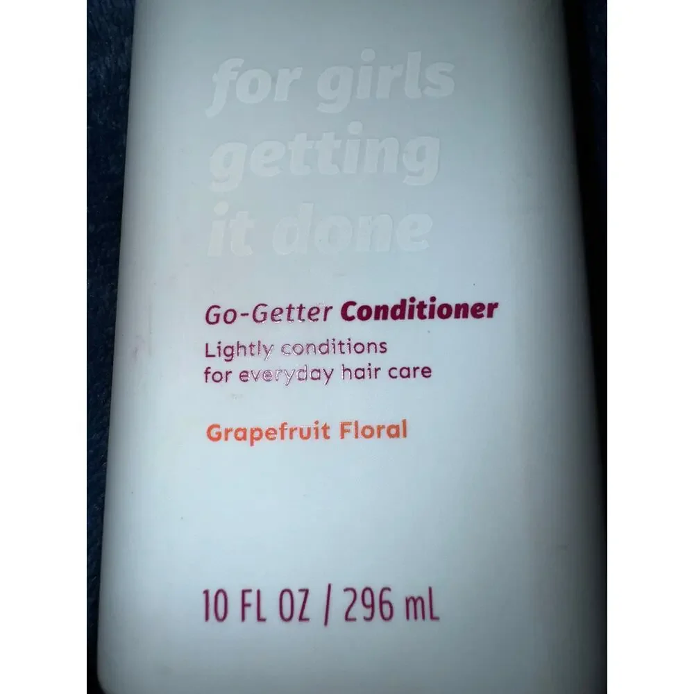 SadieB Go-Getter Everyday Grapefruit Floral Conditioner 10 Fl Oz 296 mL